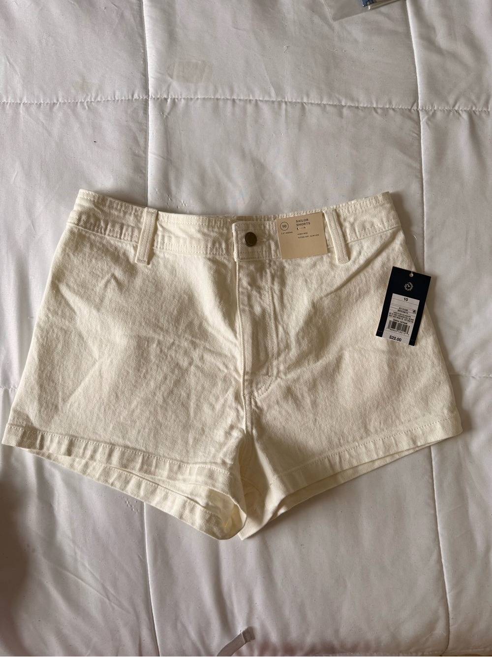 Universal Thread Cream High-Rise Denim Shorts